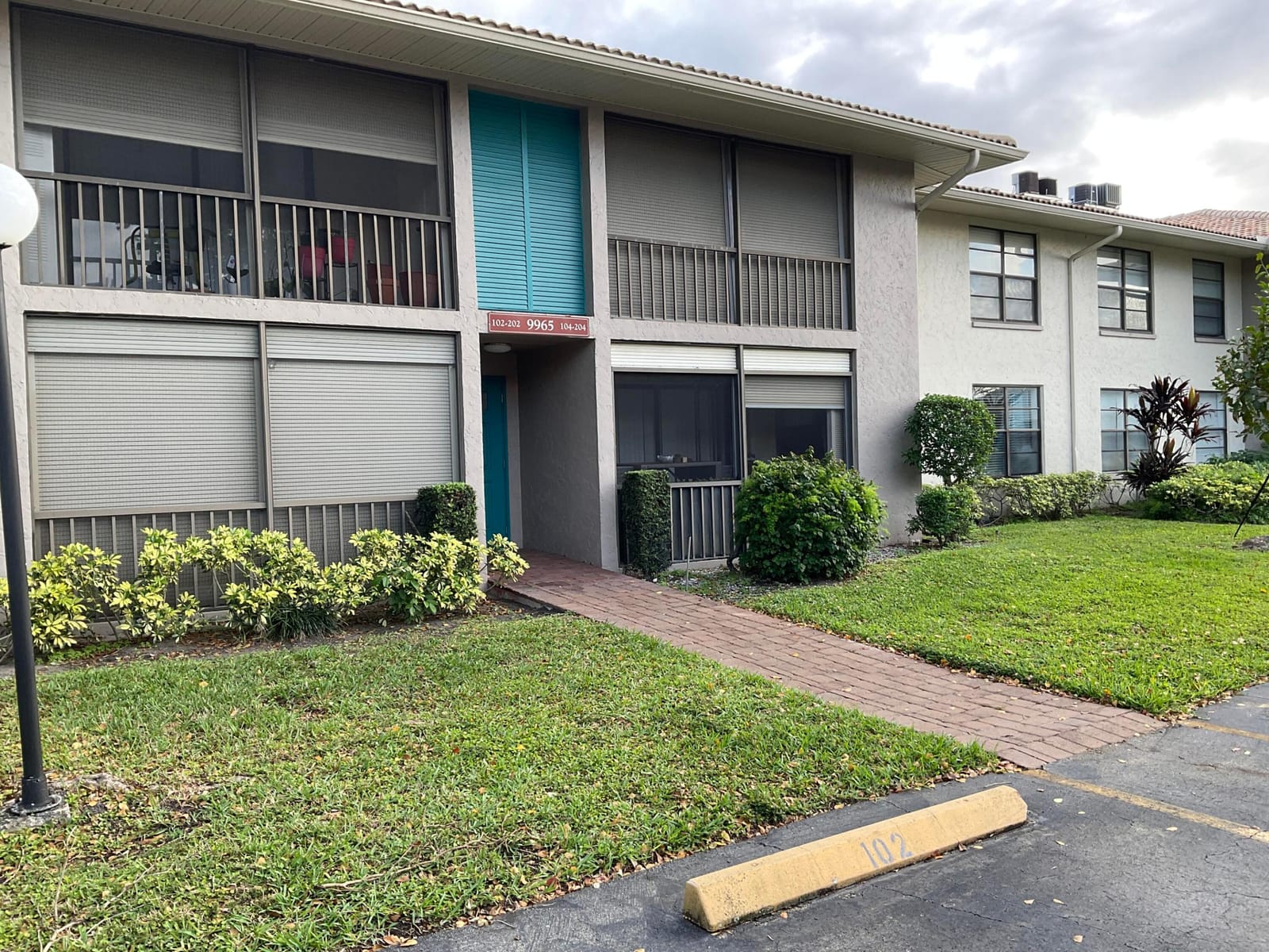 9965 Pineapple Tree Drive 104 — photo 4