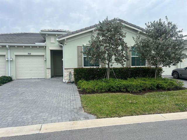 7011 Peters Lane, sold in Avalon Trails At Villages Of Oriole Pud, Delray Beach, FL