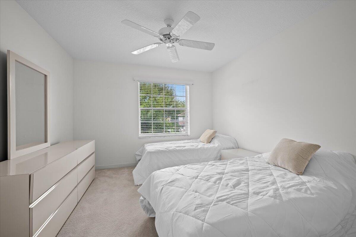 484 Otter Lane N, Jupiter, FL 33458 photo 15