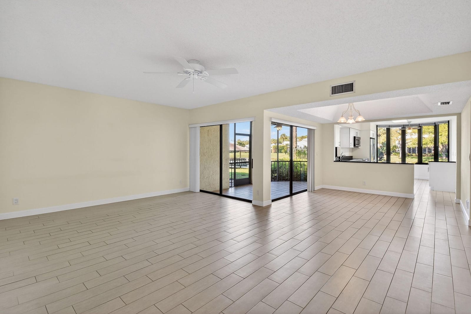 17081 Waterbend Drive 128, Jupiter, FL 33477 photo 8