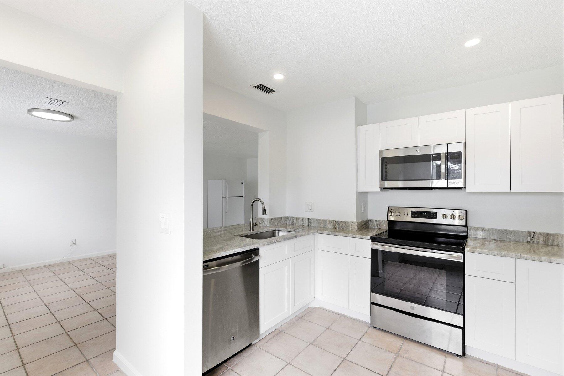 11319 Royal Palm Boulevard B-2, Coral Springs, FL 33065, Coral Springs