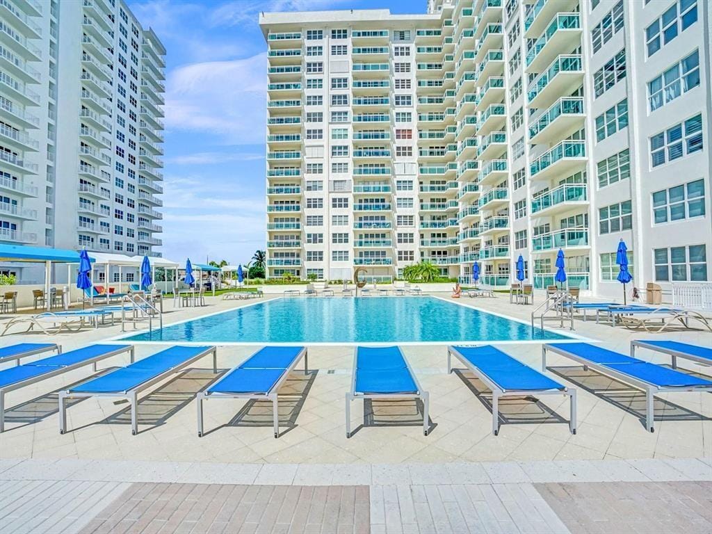 3900 Galt Ocean Drive 2204, Fort Lauderdale, FL 33308 photo 10