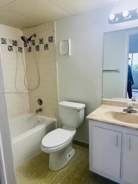 9351 Fontainebleau Boulevard B409, Miami, FL 33172 photo 11