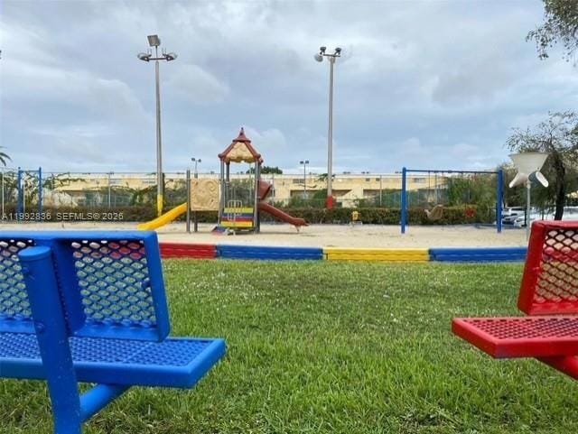 9351 Fontainebleau Boulevard B409, Miami, FL 33172 photo 17