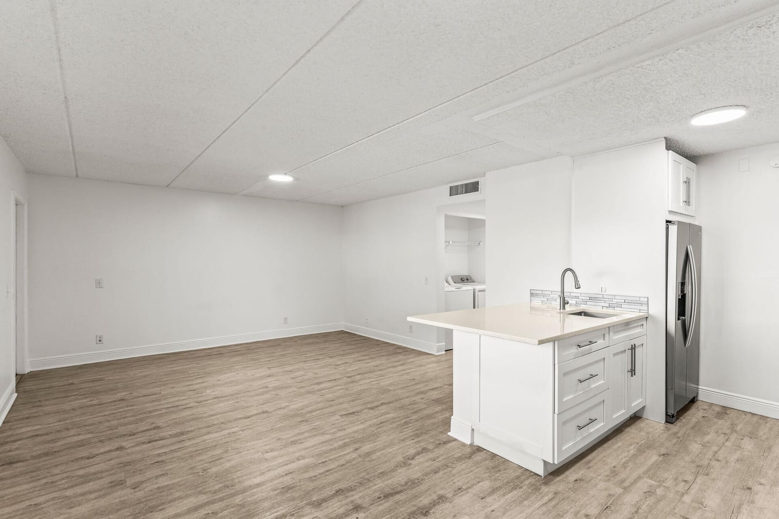 507 Meadows Circle — photo 9