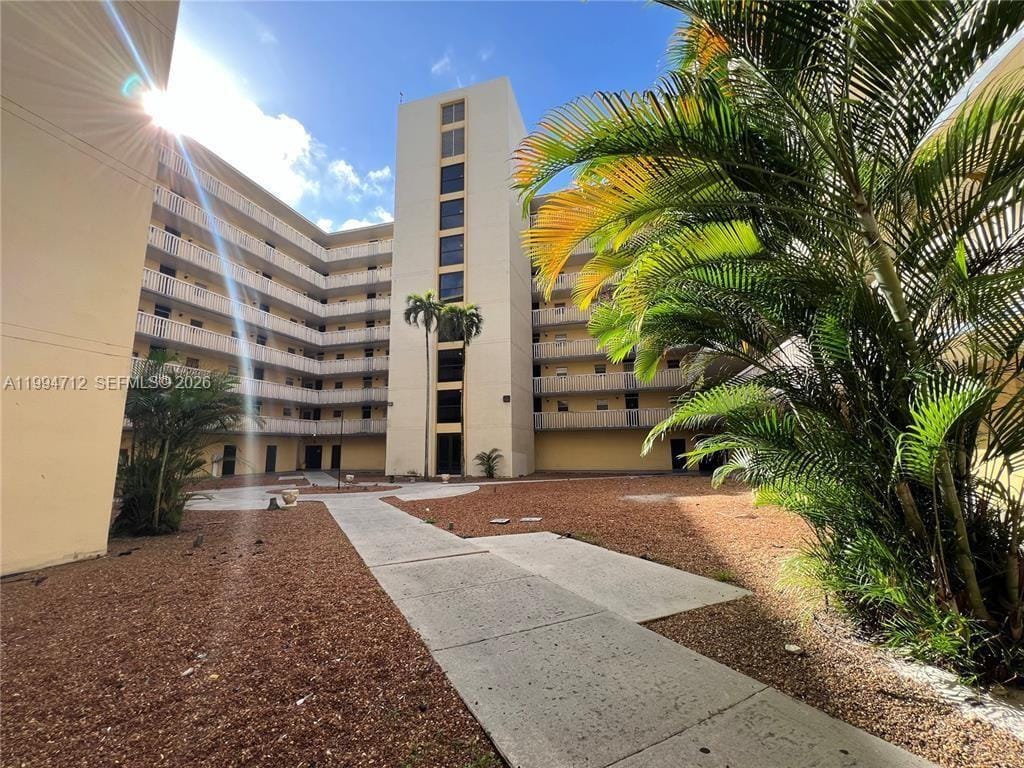 15600 NW 7th Avenue 606 — photo 12