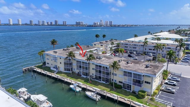 101 Doolen Court 307, North Palm Beach, FL 33408