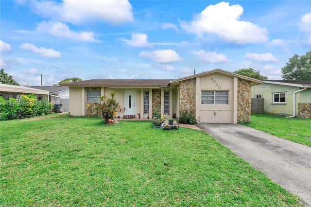 6320 Sherman Street, Hollywood, FL 33024