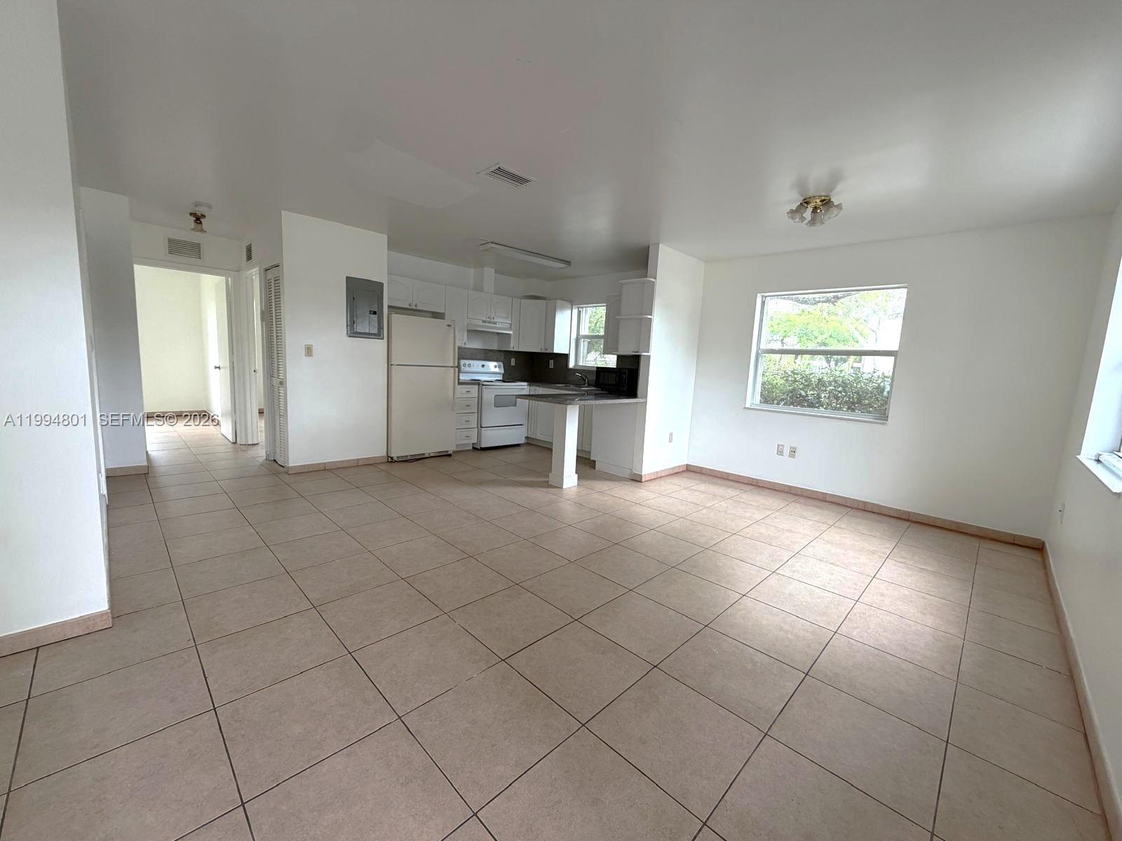 14140 NE 2 Court 4, Miami, FL 33161, Miami