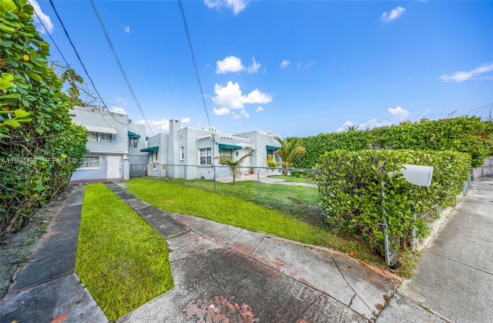 330 NW 25th Avenue, Miami, FL 33125