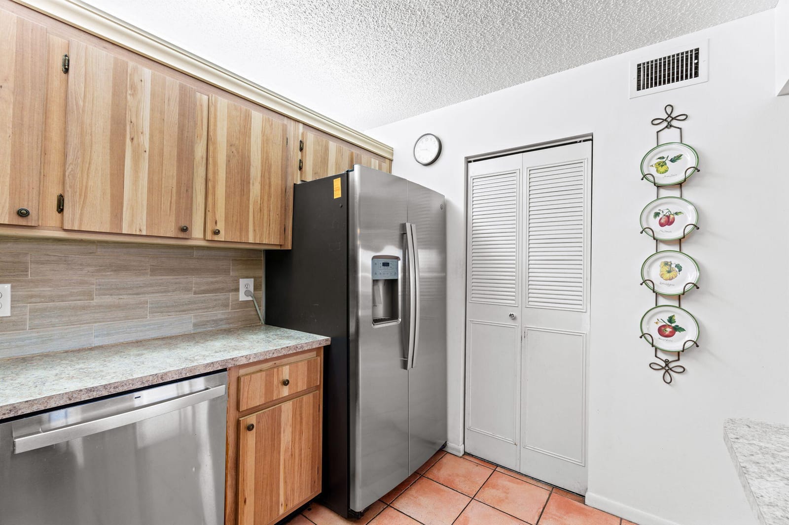 322 Knotty Pine Circle D2, Greenacres, FL 33463 photo 17