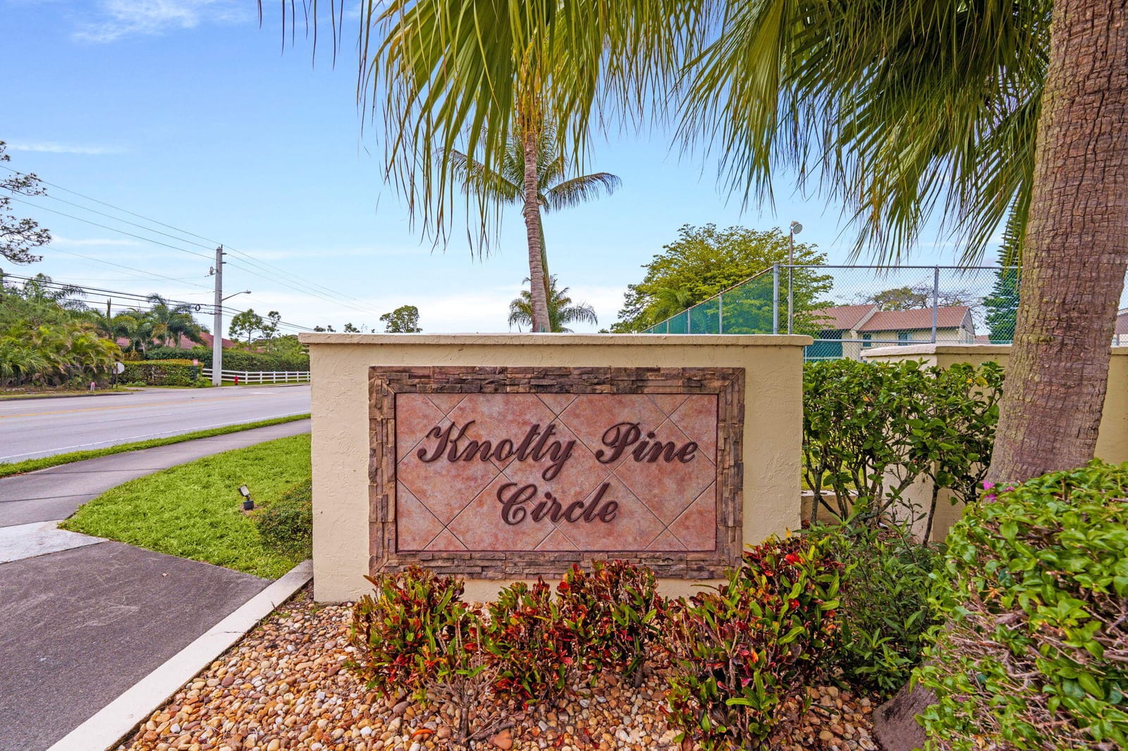 322 Knotty Pine Circle D2, Greenacres, FL 33463 photo 25