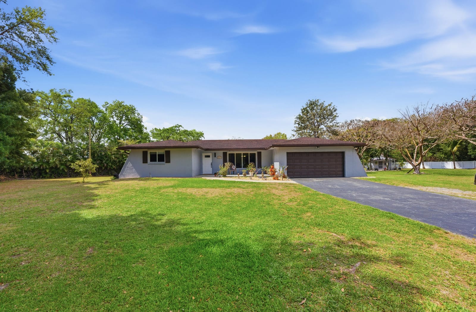14290 SW 31st Court, Davie, FL 33330 photo 2
