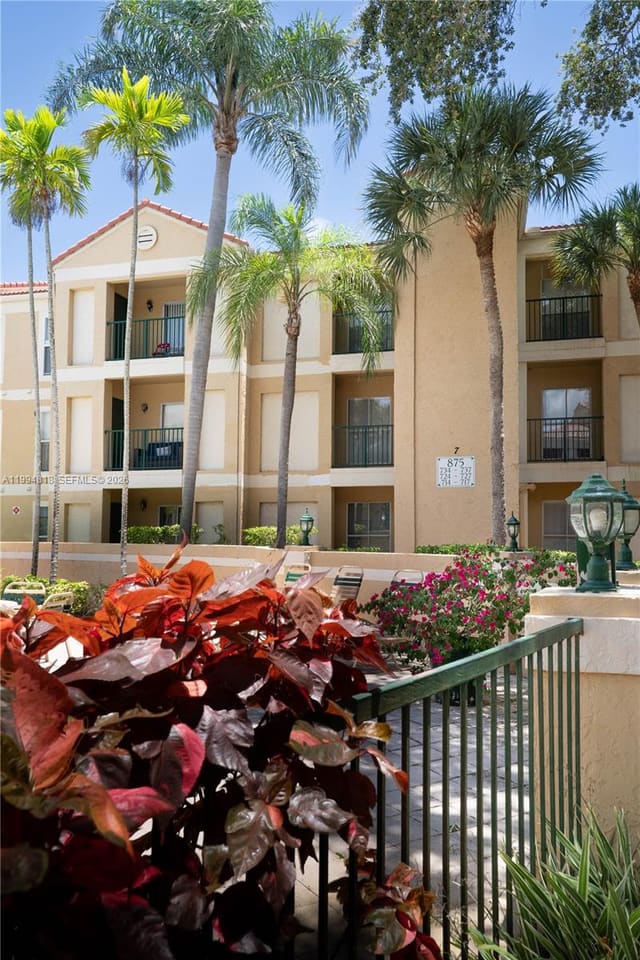 875 Riverside Drive 715, Coral Springs, FL 33071
