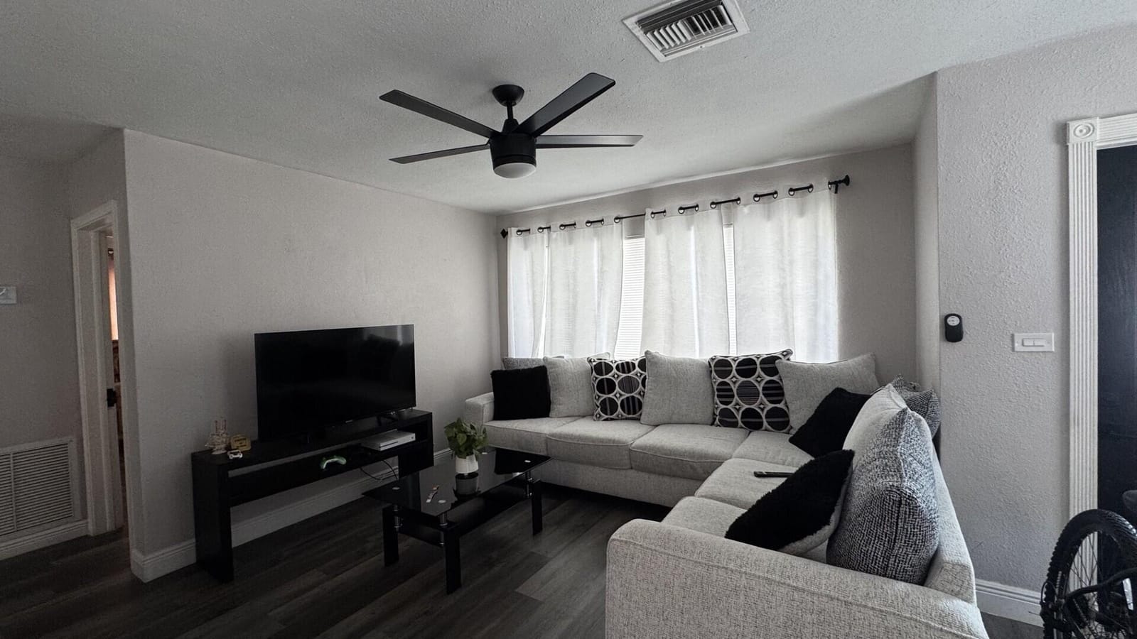 1314 S H Street, Lake Worth Beach, FL 33460 photo 5