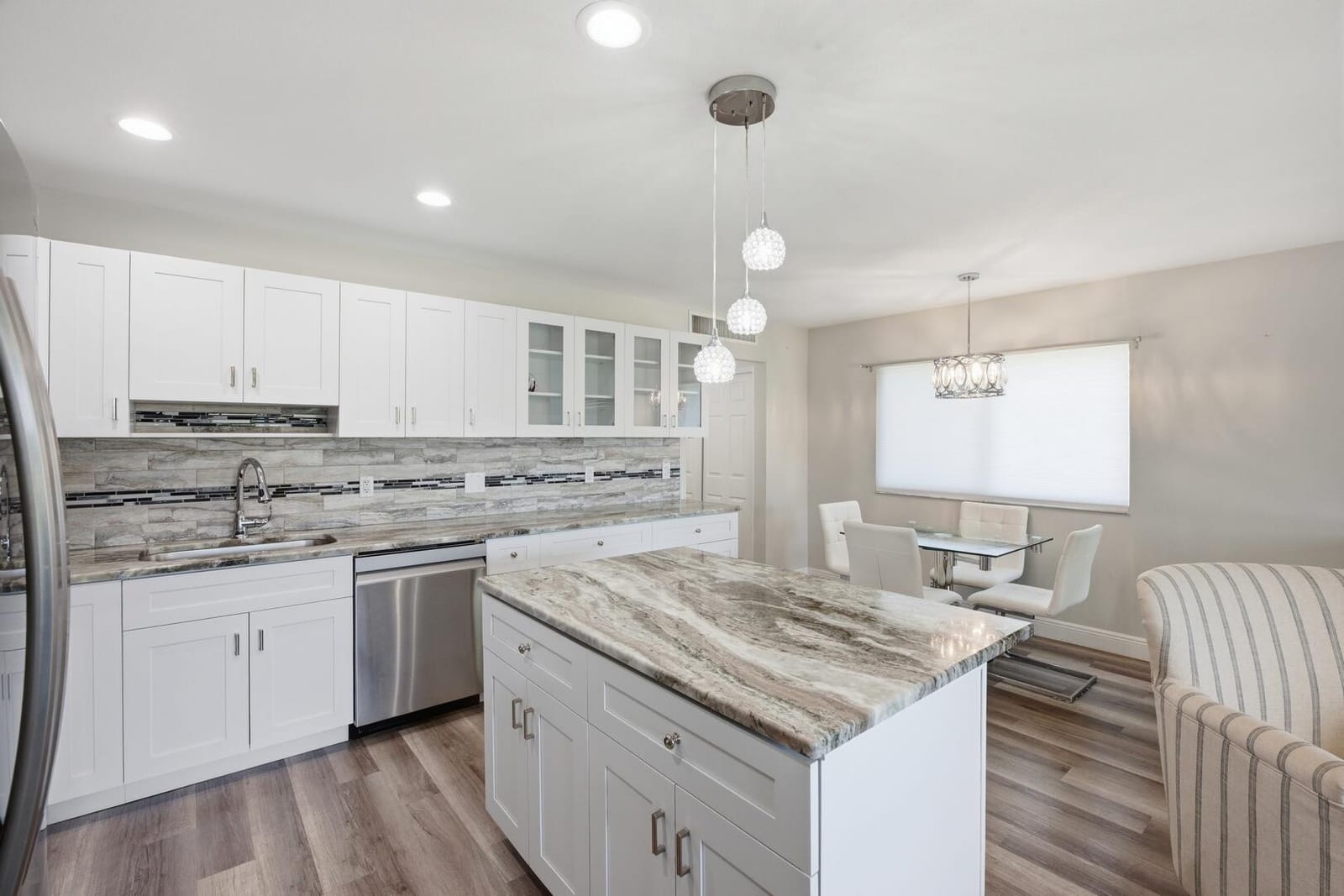 135 Waterford Way — photo 4