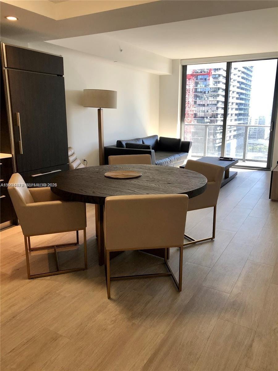 45 SW 9th Street 2004, Miami, FL 33130 photo 6