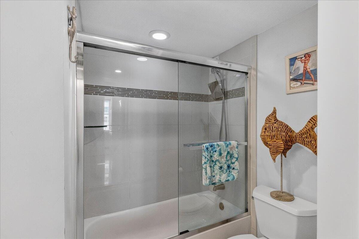 111 Briny Avenue 1011, Pompano Beach, FL 33062 photo 29