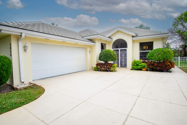 5058 SE Inkwood Way, sold in Preserve, Hobe Sound, FL
