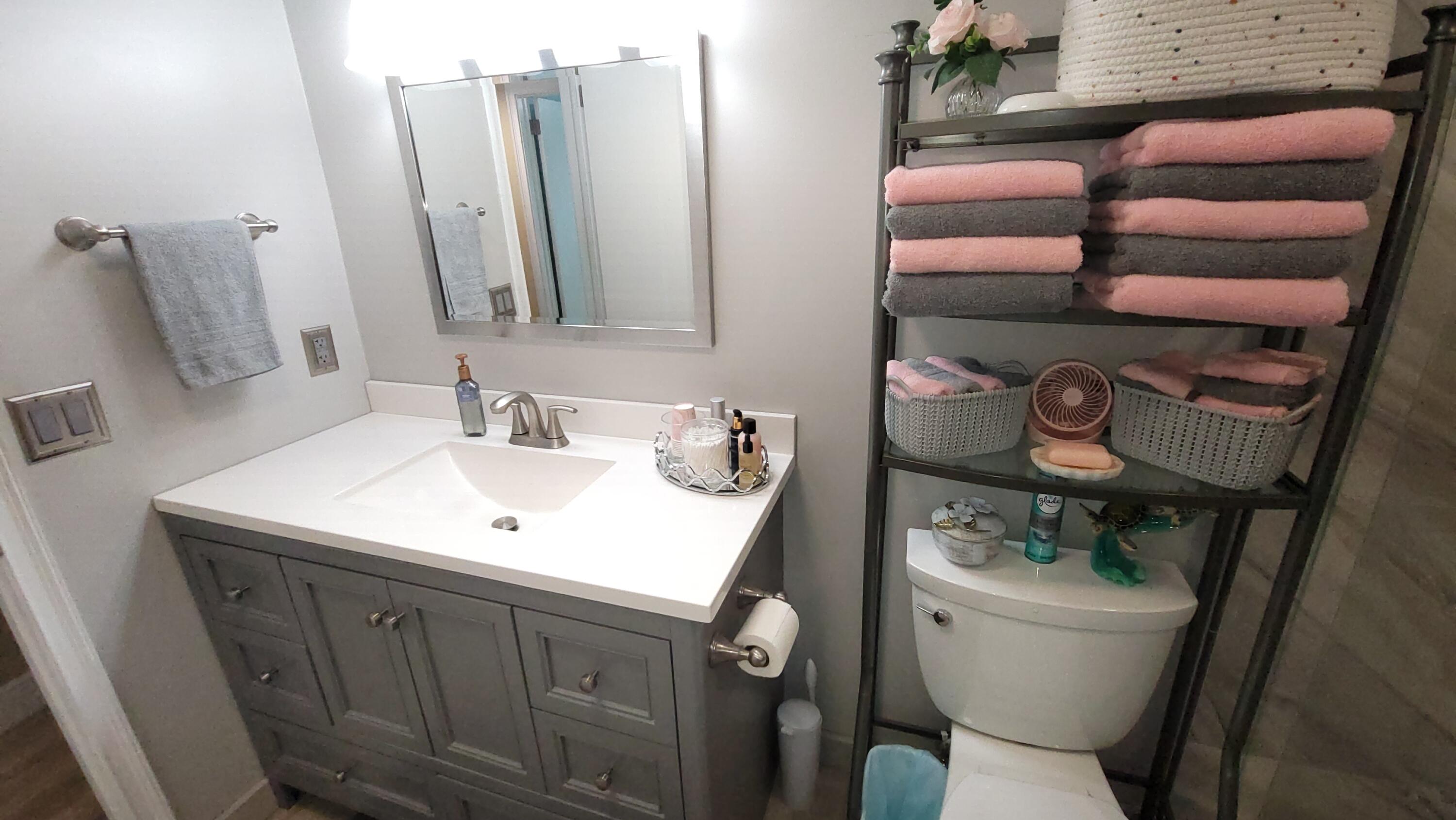 34 Somerset B, West Palm Beach, FL 33417 photo 18