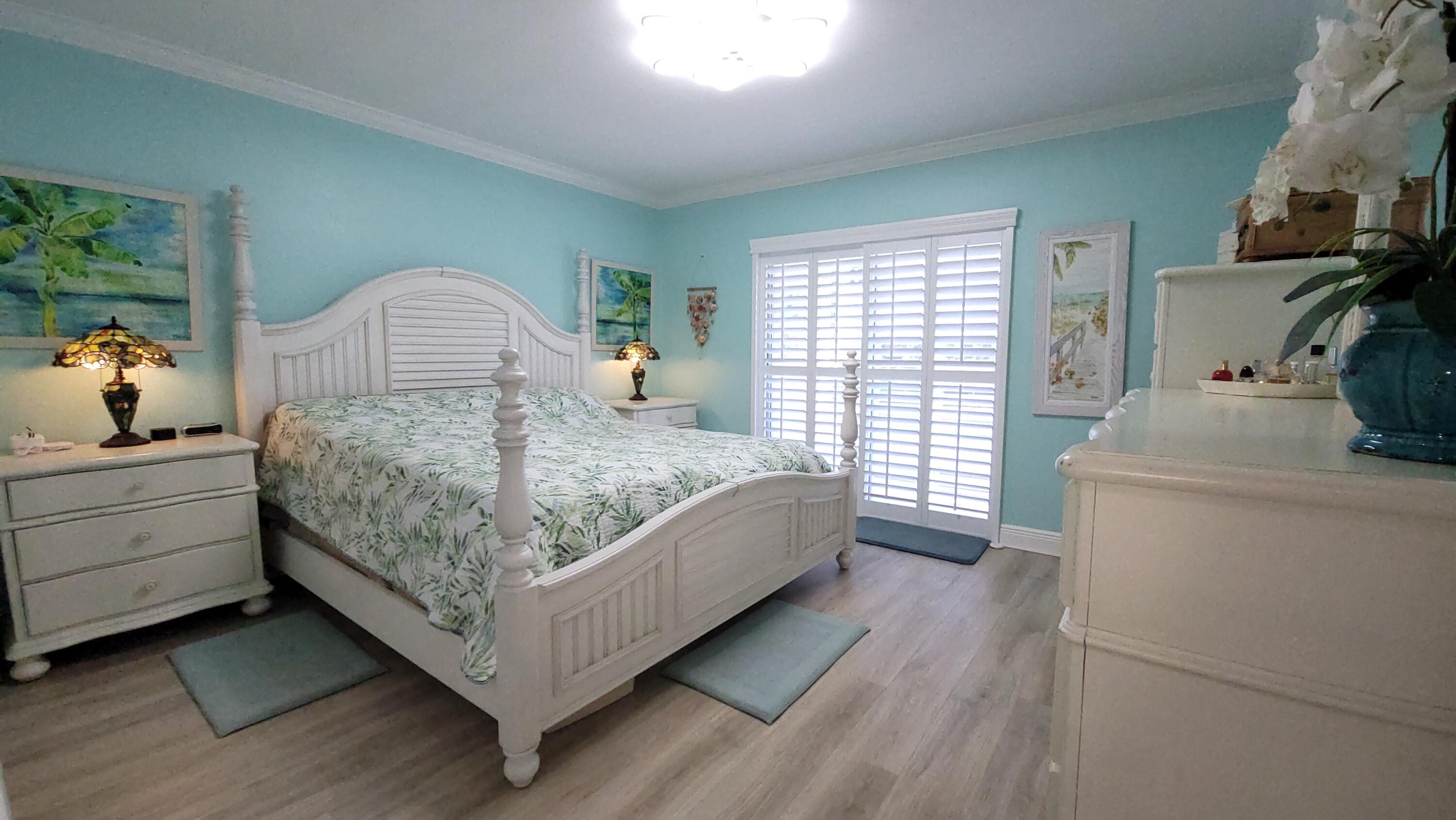 34 Somerset B, West Palm Beach, FL 33417 photo 19