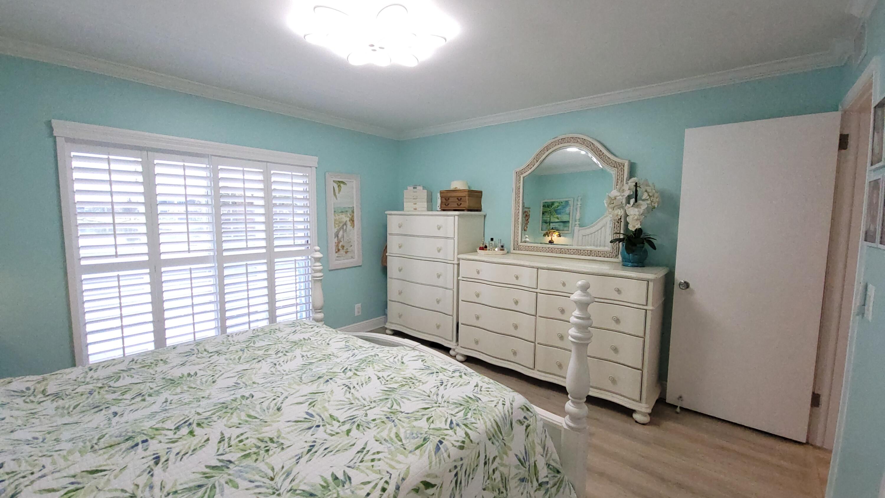 34 Somerset B, West Palm Beach, FL 33417 photo 23