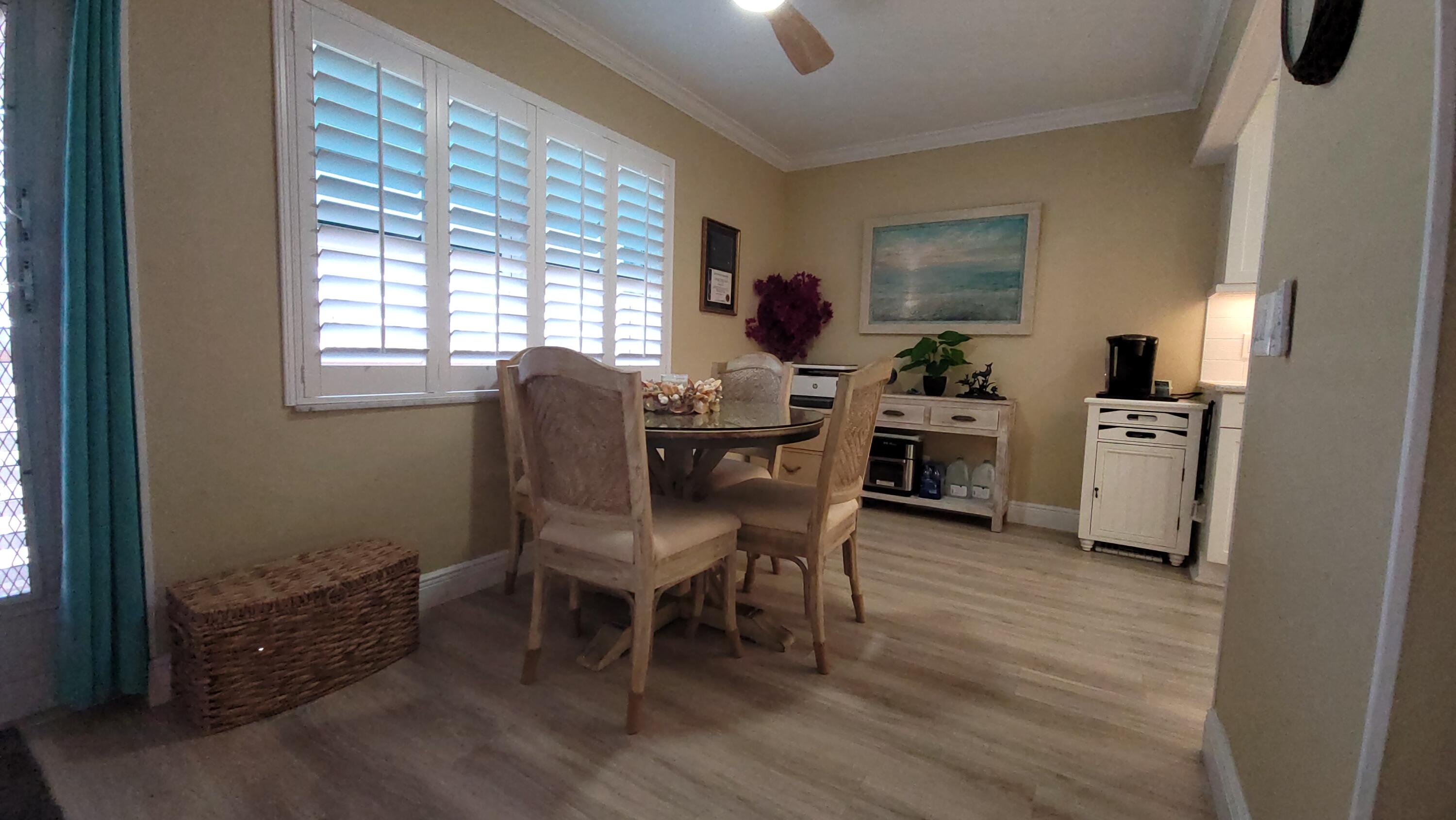 34 Somerset B — photo 8