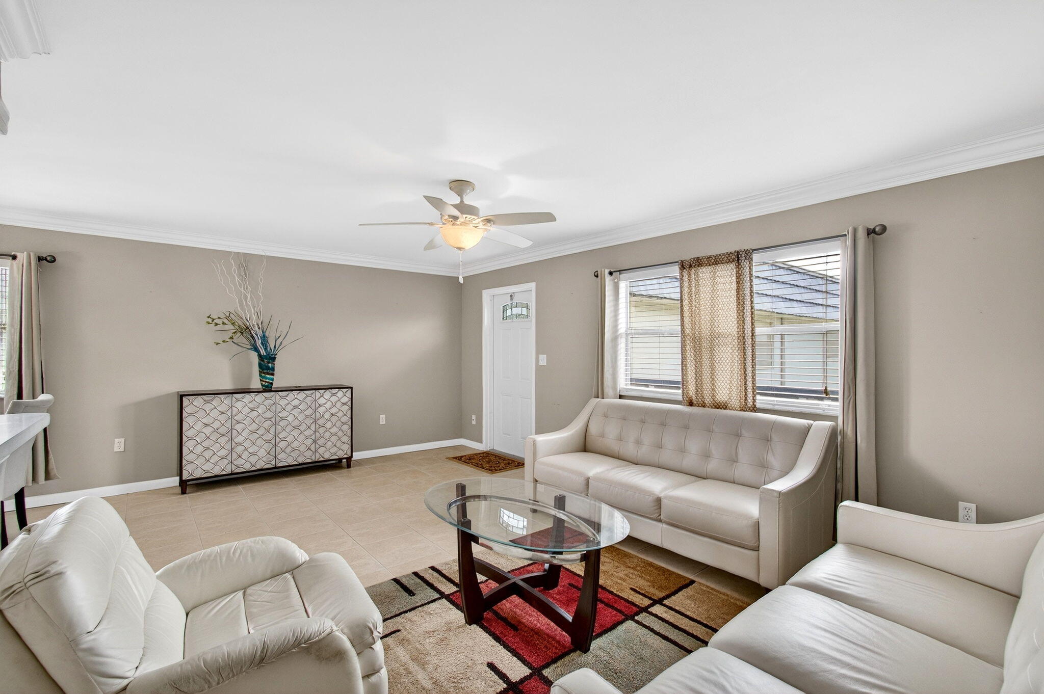 186 Tuscany C — photo 12
