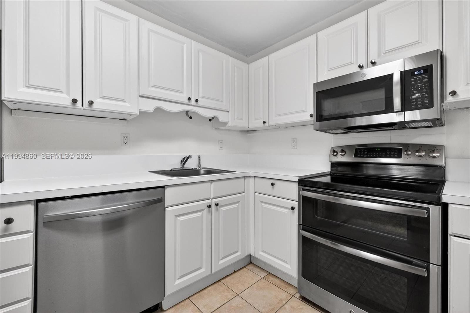 1400 Saint Charles Place 222 — photo 11