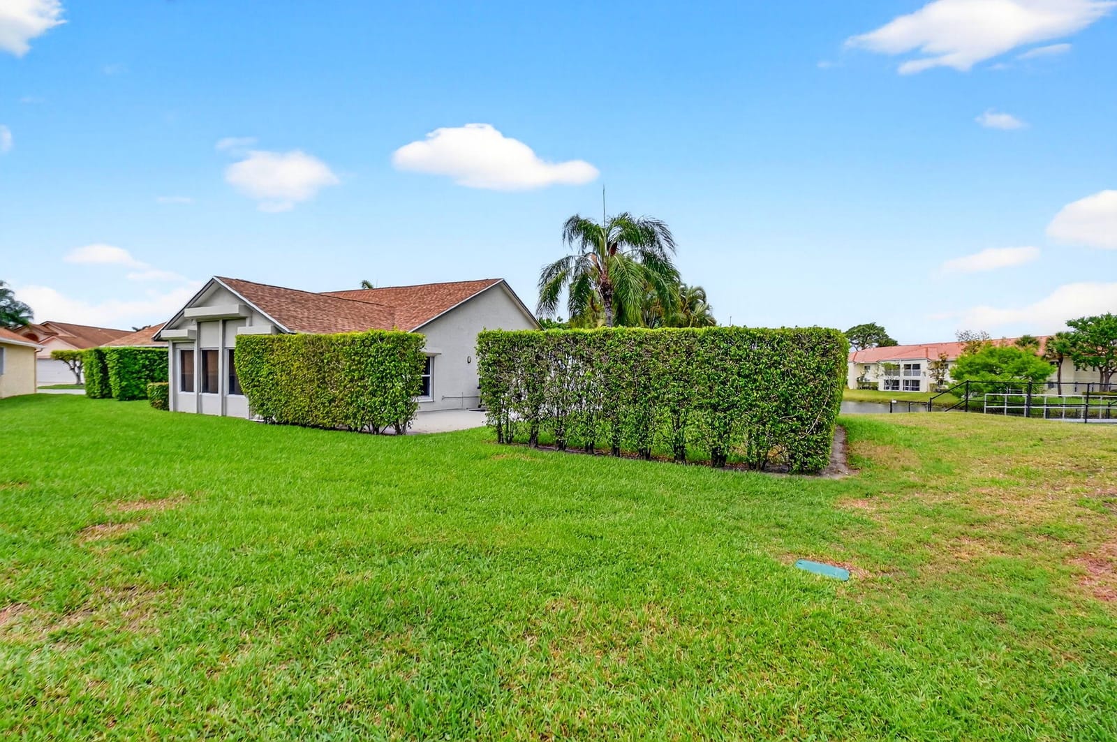 5067 Robino Circle, West Palm Beach, FL 33417 photo 4