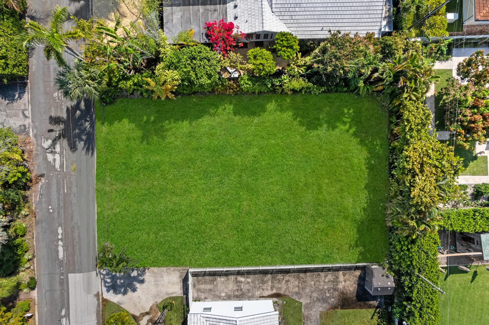 310 Russlyn Drive — photo 4