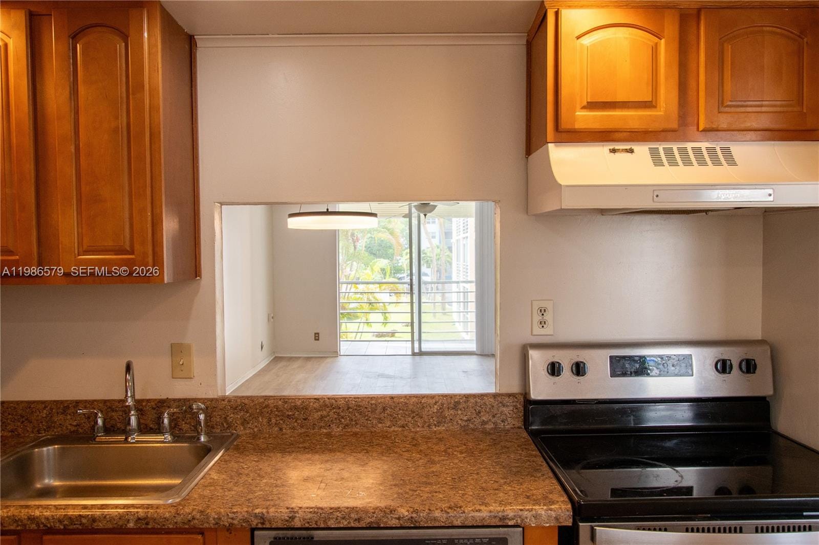 505 E Dania Beach Boulevard 4-2E — photo 6