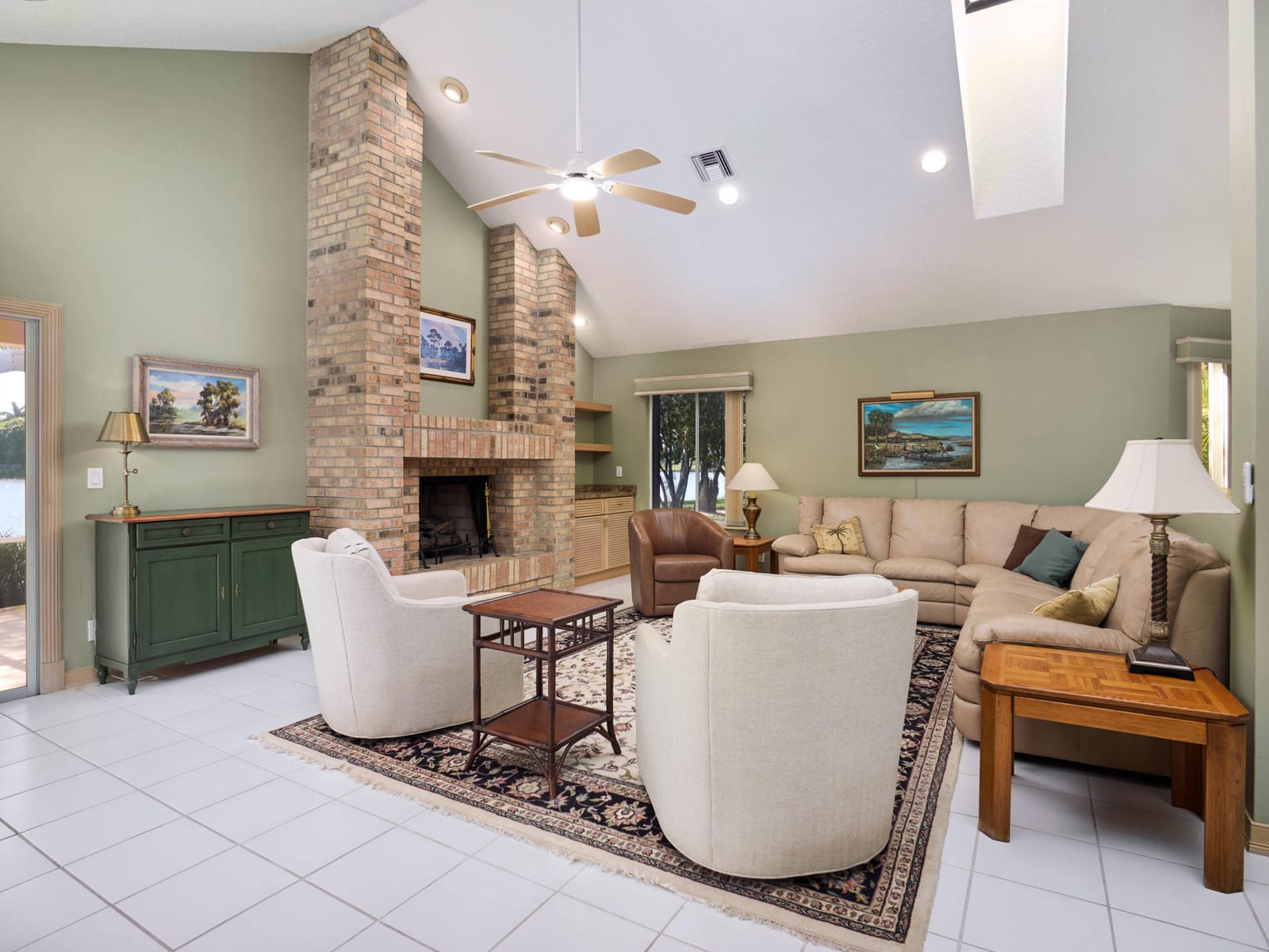 206 Thornton Court — photo 11