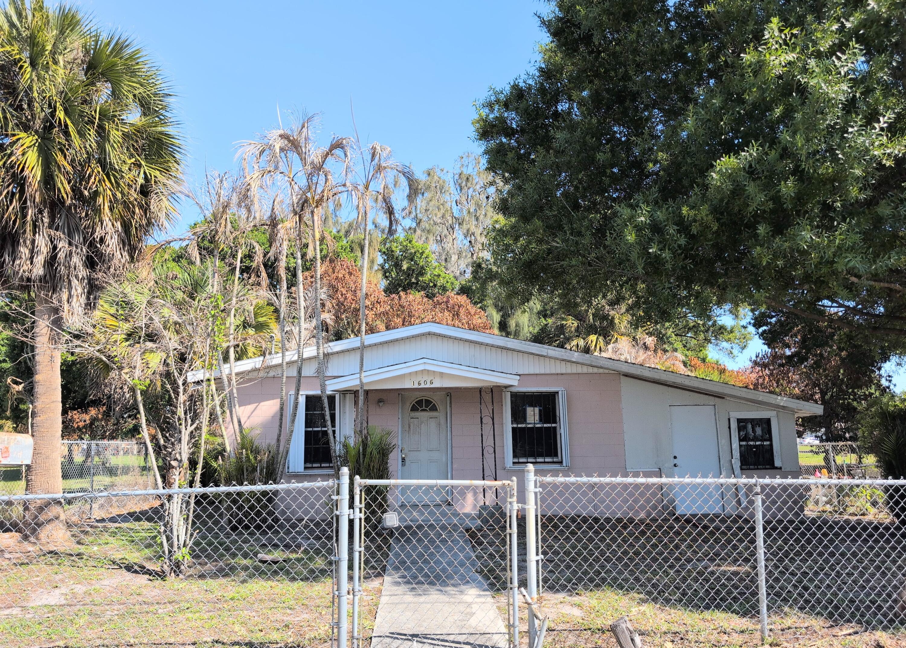 1606 Avenue H, Fort Pierce, FL 34950, Fort Pierce