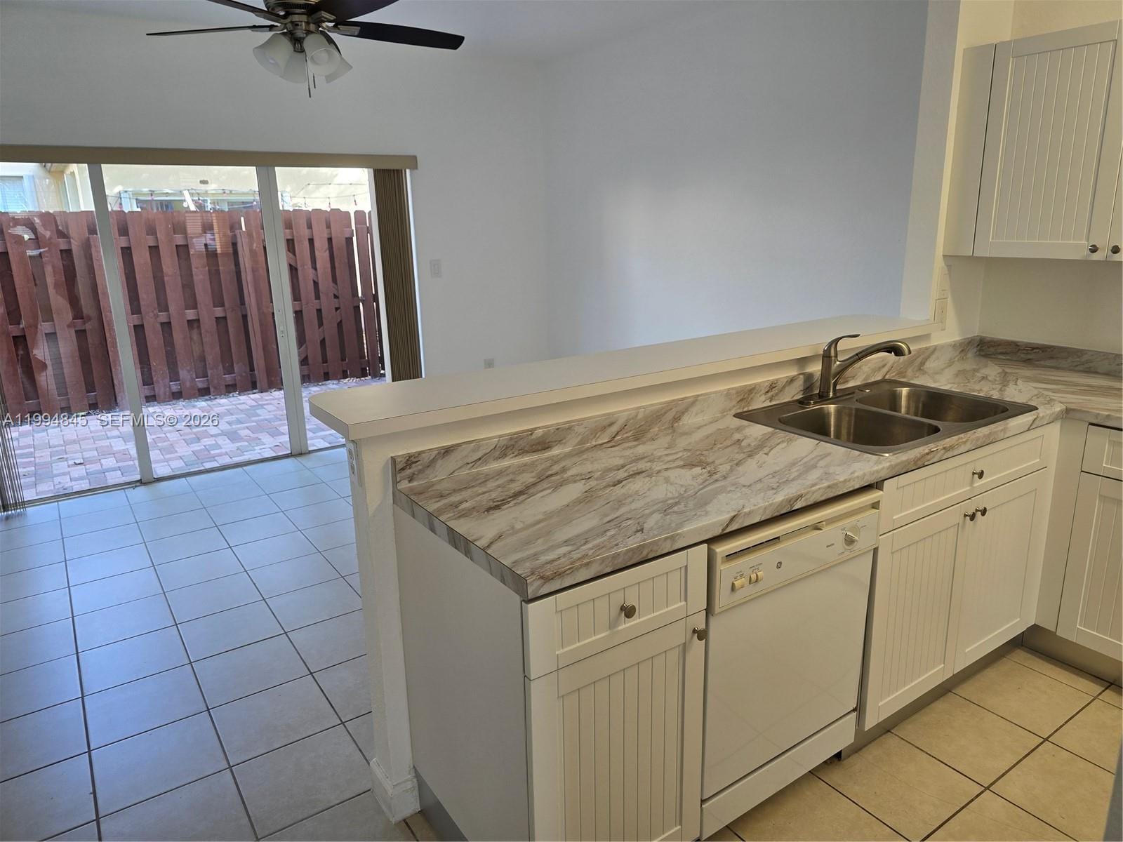 1575 NE 33rd Avenue 104-9, Homestead, FL 33033 photo 4