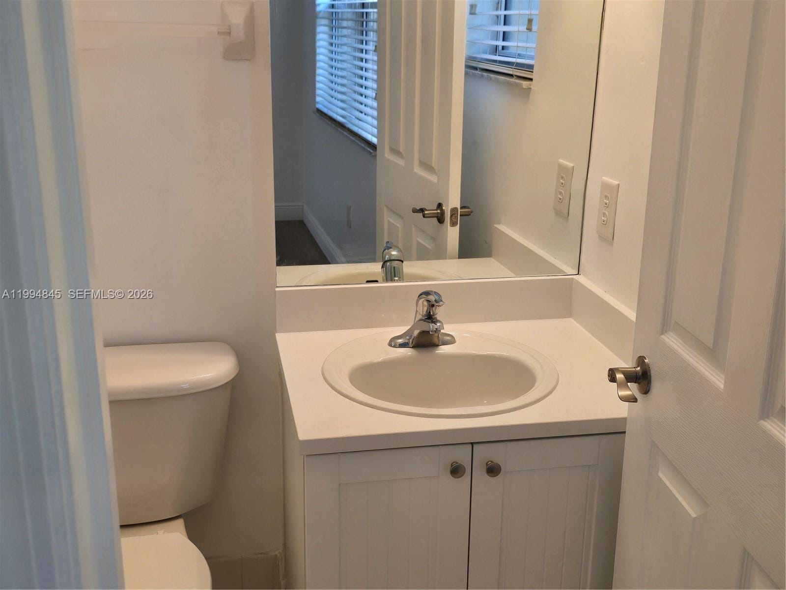 1575 NE 33rd Avenue 104-9, Homestead, FL 33033 photo 10