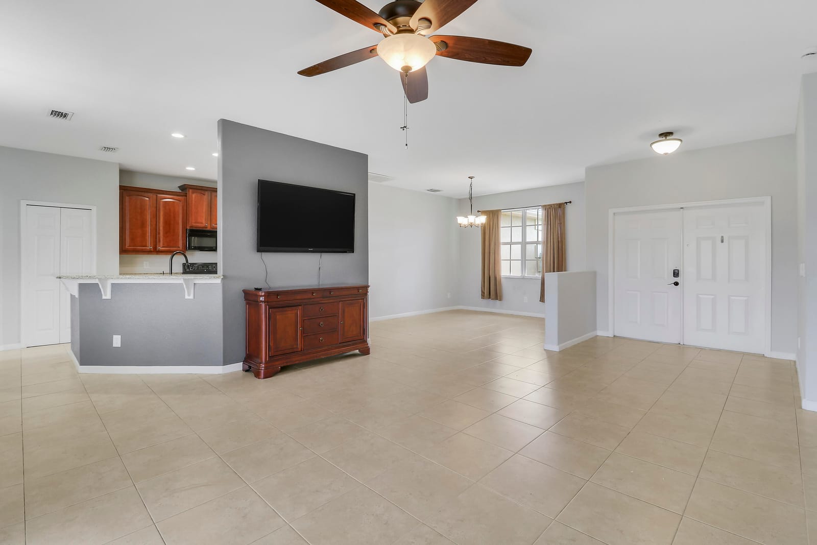 825 SW Mccracken Avenue — photo 8