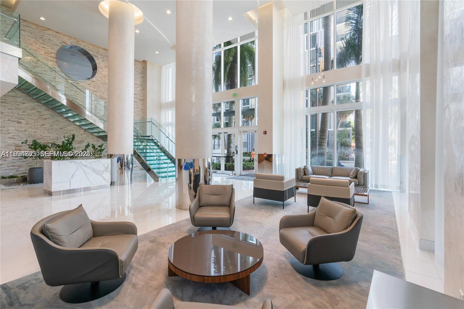 41 SE 5th Street 1306, Miami, FL 33131 photo 18