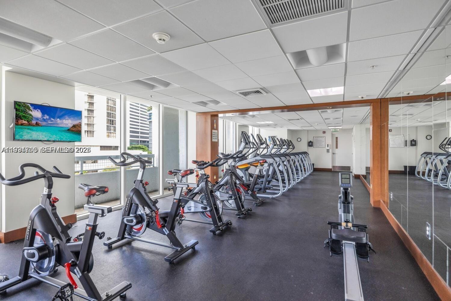 41 SE 5th Street 1306, Miami, FL 33131 photo 23