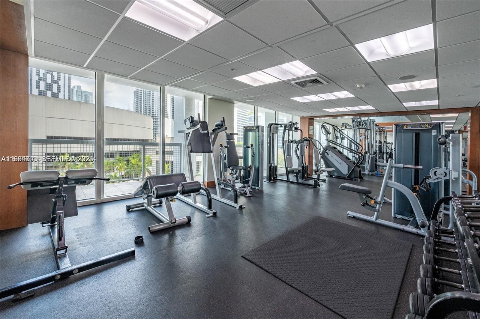 41 SE 5th Street 1306, Miami, FL 33131 photo 25