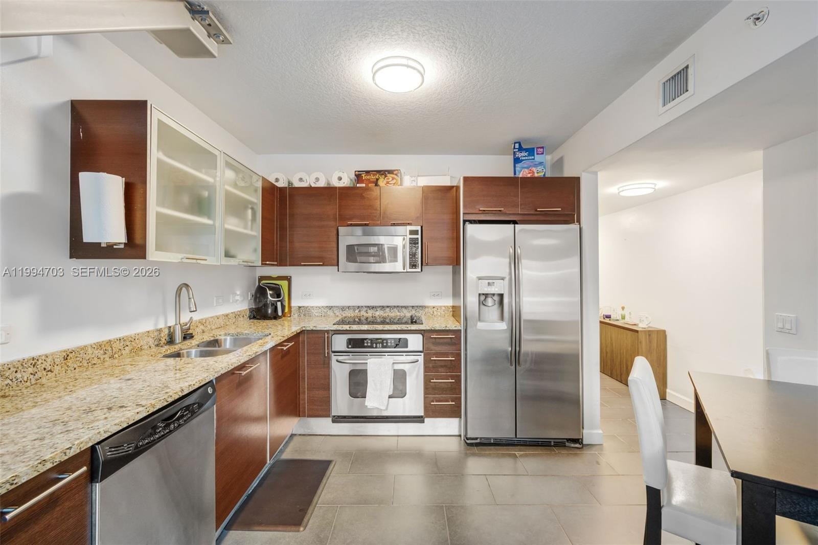 41 SE 5th Street 1306, Miami, FL 33131 photo 4