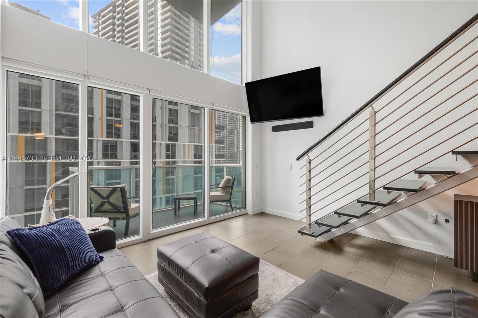 41 SE 5th Street 1306, Miami, FL 33131 photo 8