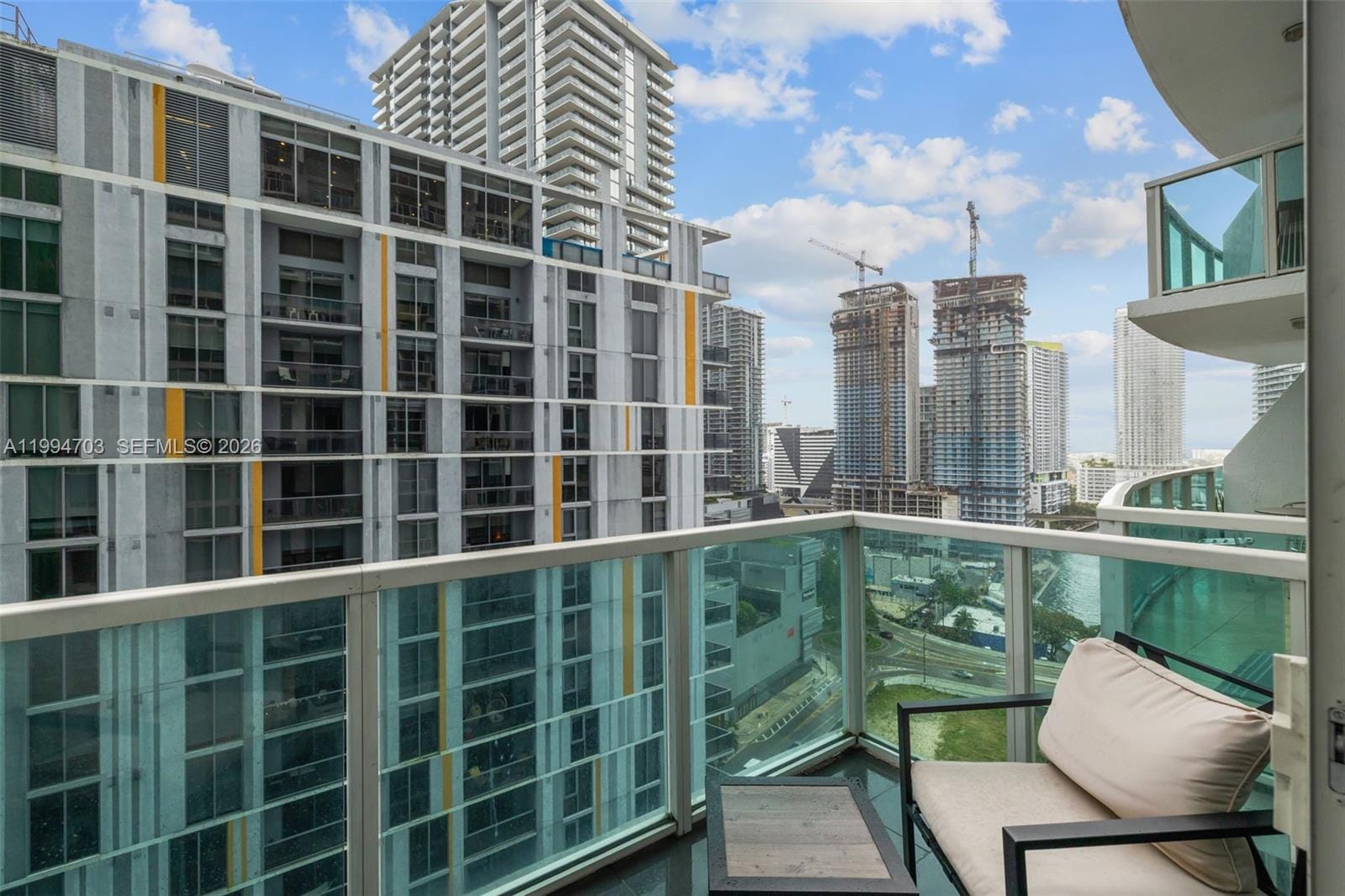41 SE 5th Street 1306, Miami, FL 33131 photo 9