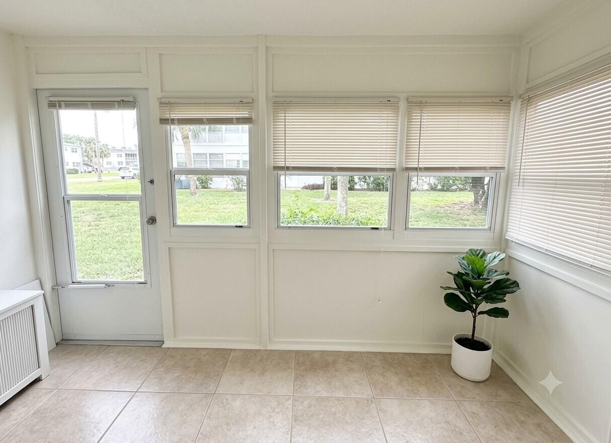 6560 Winfield Boulevard 102, Margate, FL 33063 photo 7