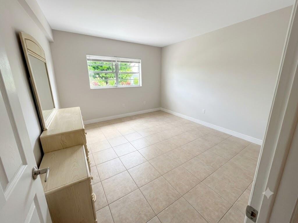 6560 Winfield Boulevard 102, Margate, FL 33063 photo 8