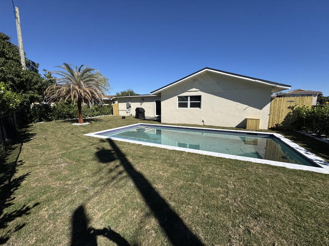 1456 Cross Way, West Palm Beach, FL 33401 photo 3
