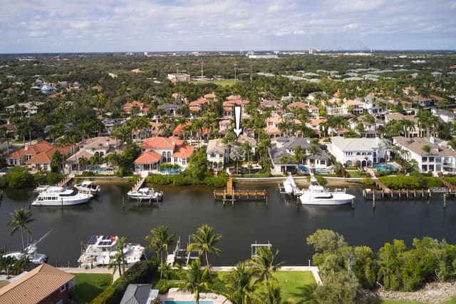 784 Harbour Isle Court, North Palm Beach, FL 33410