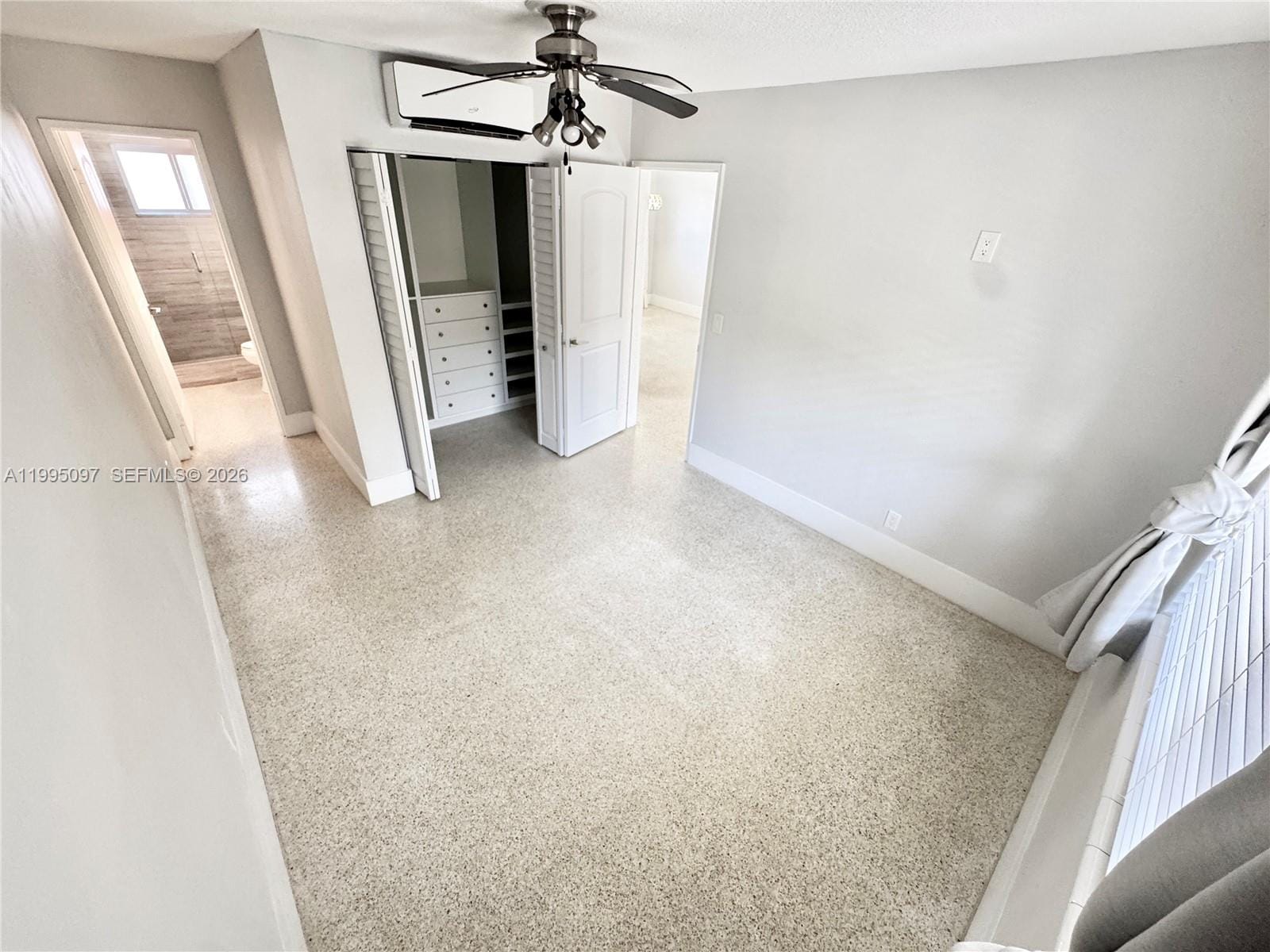 1601 SE 15 1B — photo 7
