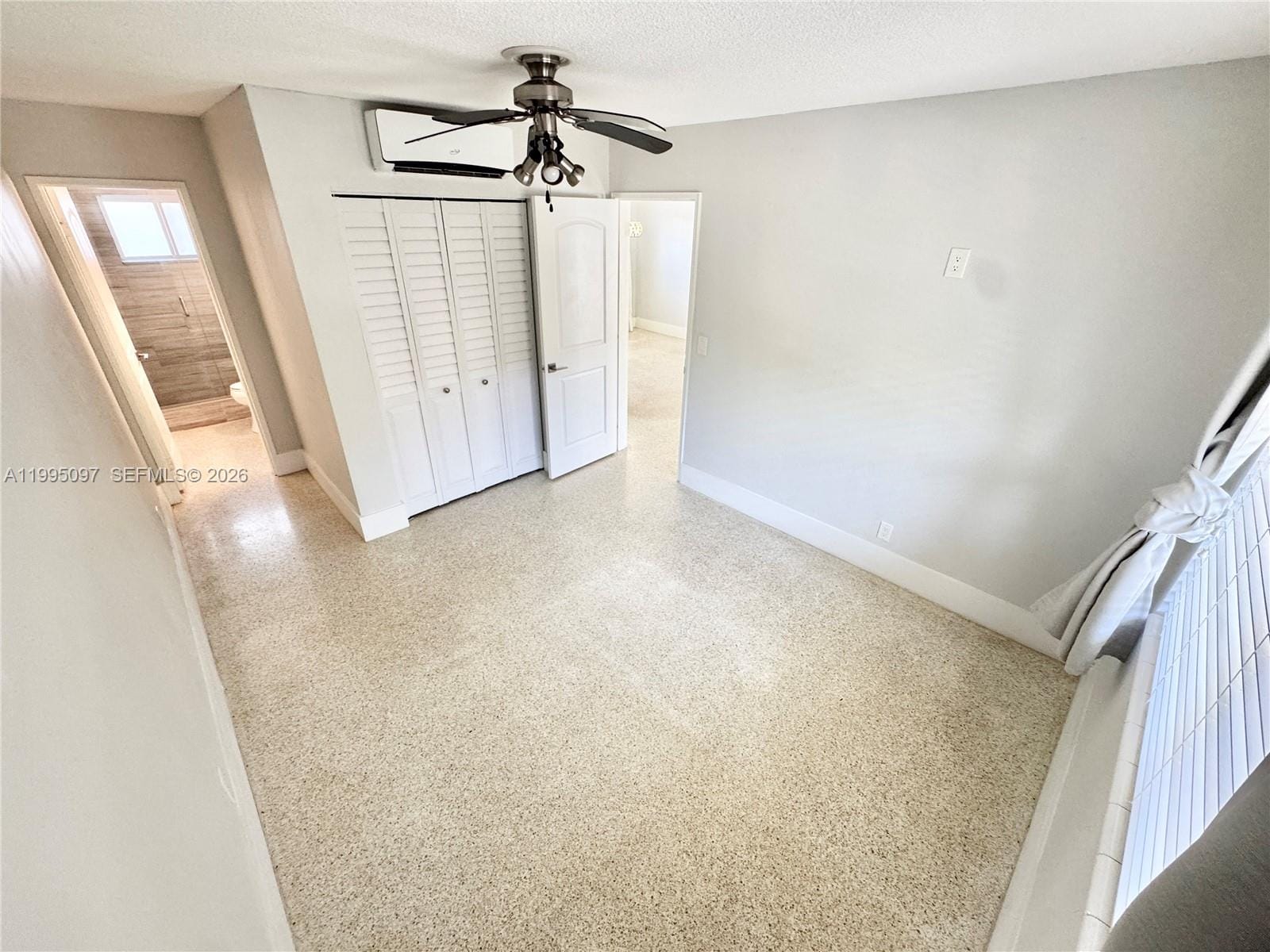 1601 SE 15 1B — photo 8