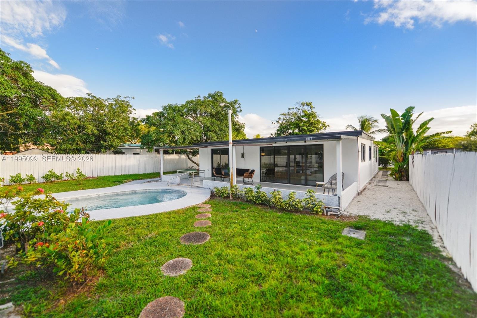 415 NW 133rd Street, North Miami, FL 33168 photo 3